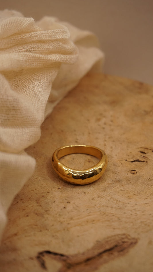 Dot Ring
