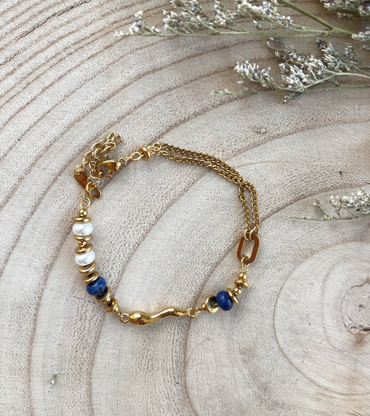 Blue Feature Bracelet
