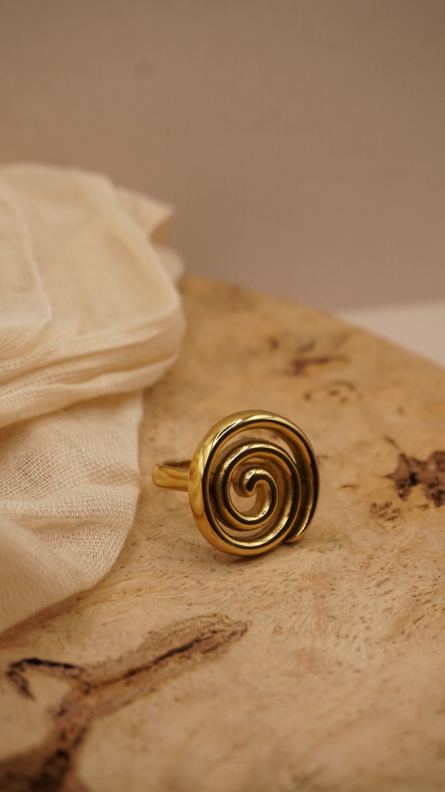 Lily Ring