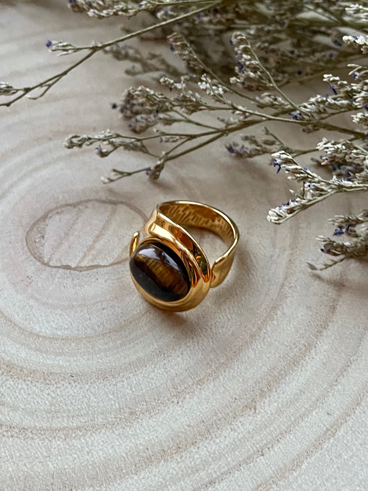 Vintage Chunky Tigers Eye Ring