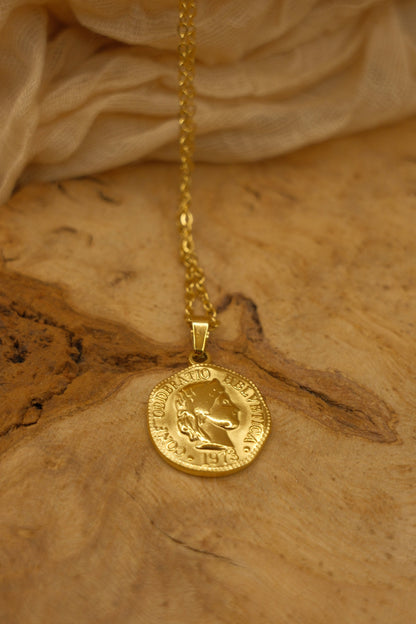 Roman Necklace