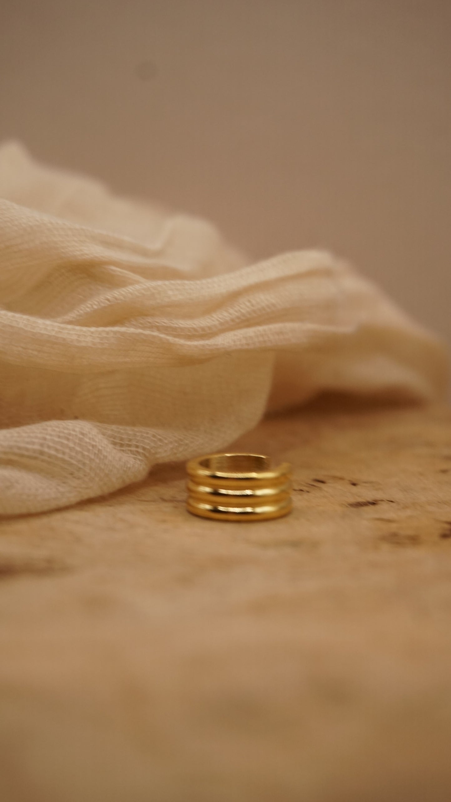 Ribbed Ear Cuff