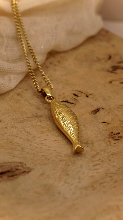 Sunfish Necklace