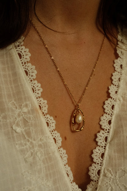 Pearl Necklace