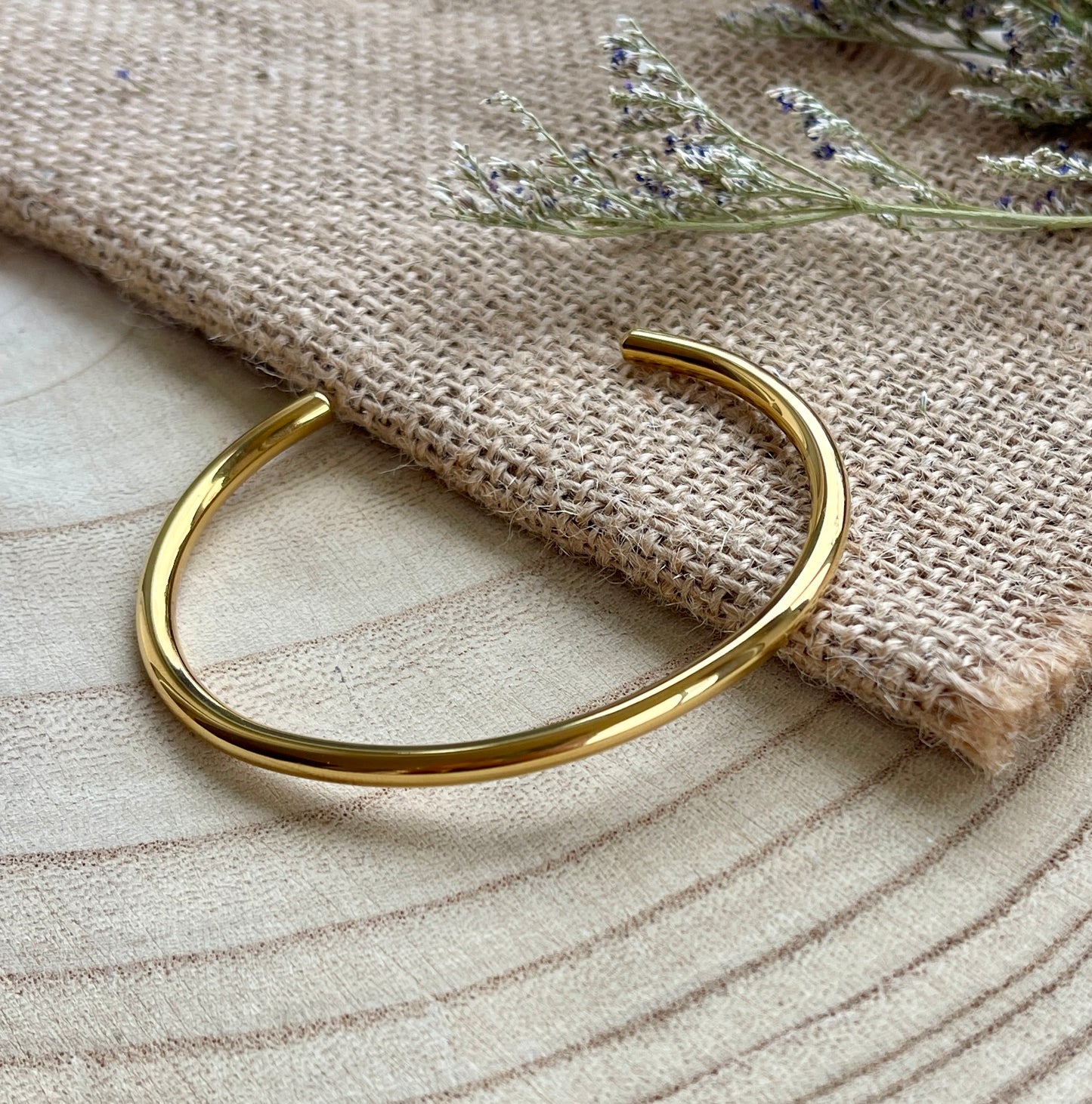 Classic Bangle