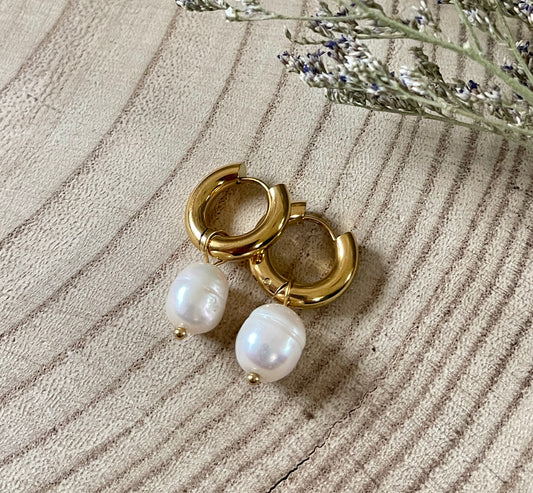 Freshwater Pearl Continuous Hoops