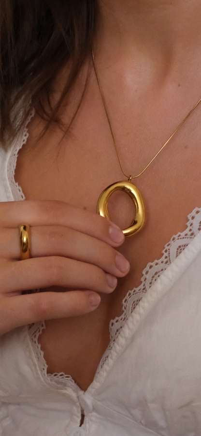 Magnolia Necklace