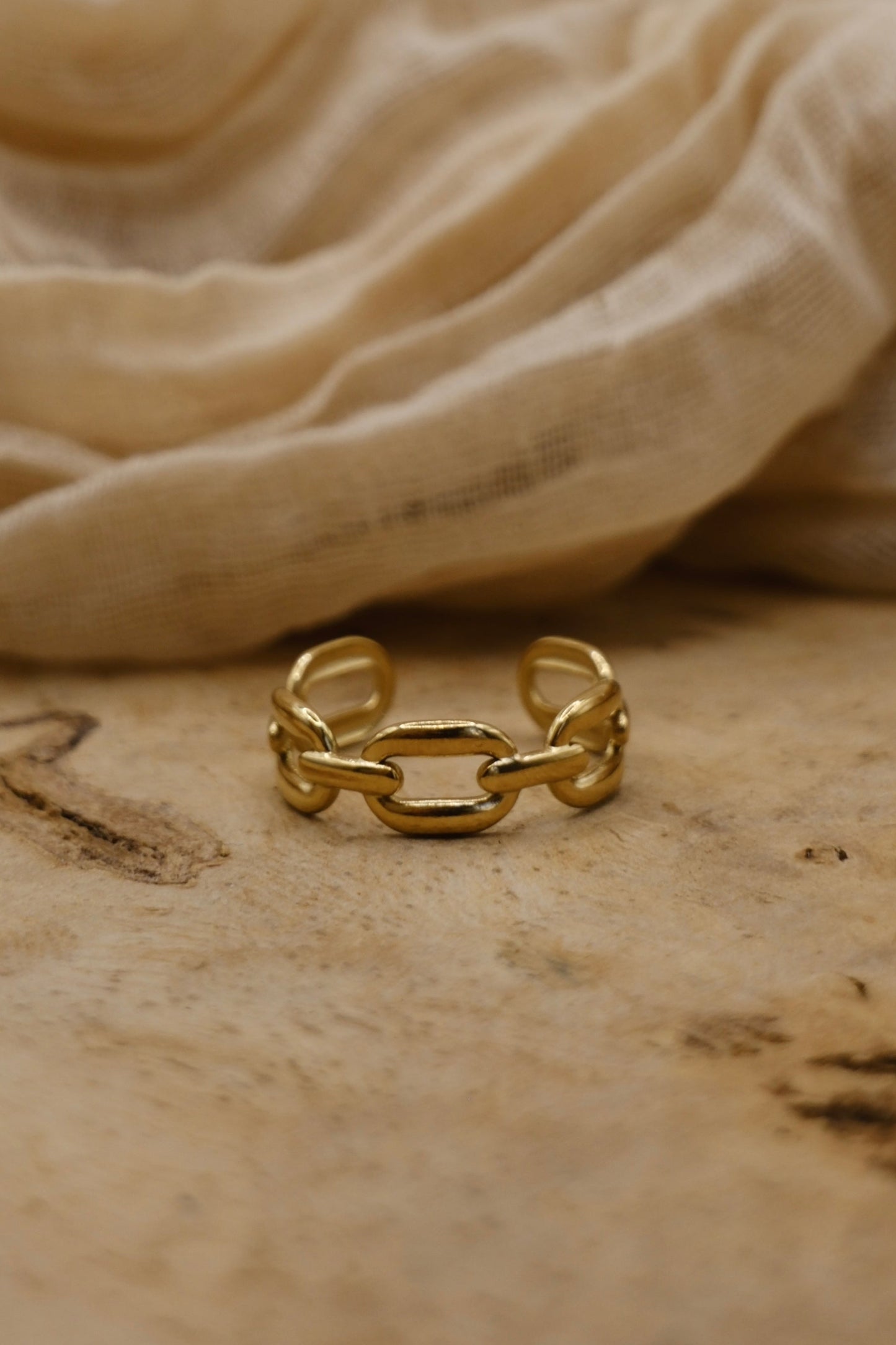 Chain Link Ring