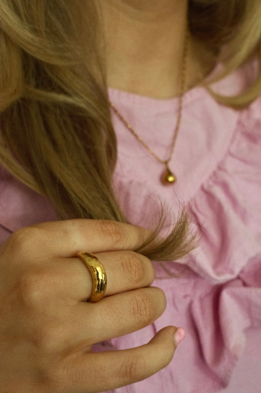 Dot Ring