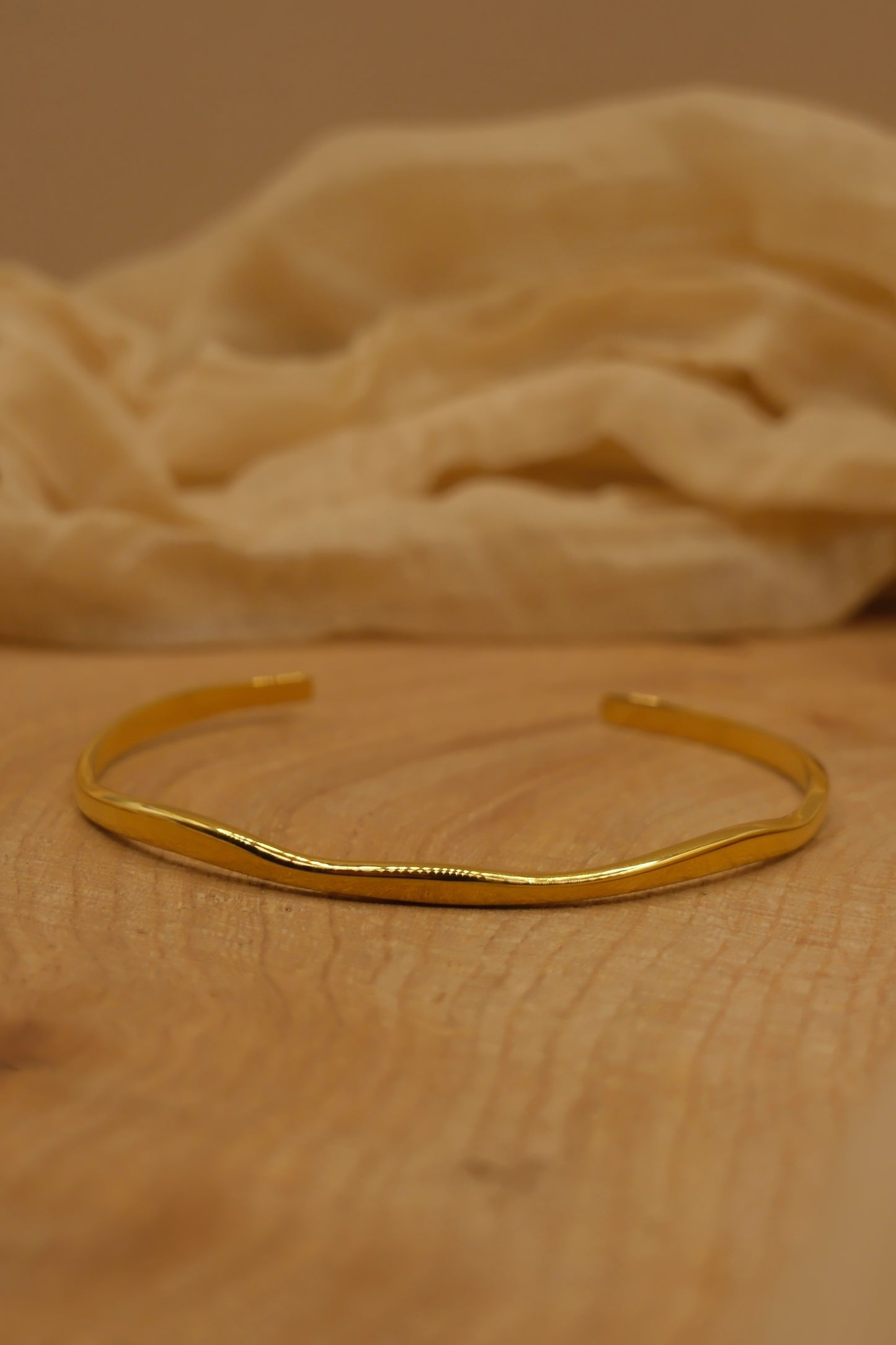Elara Bangle