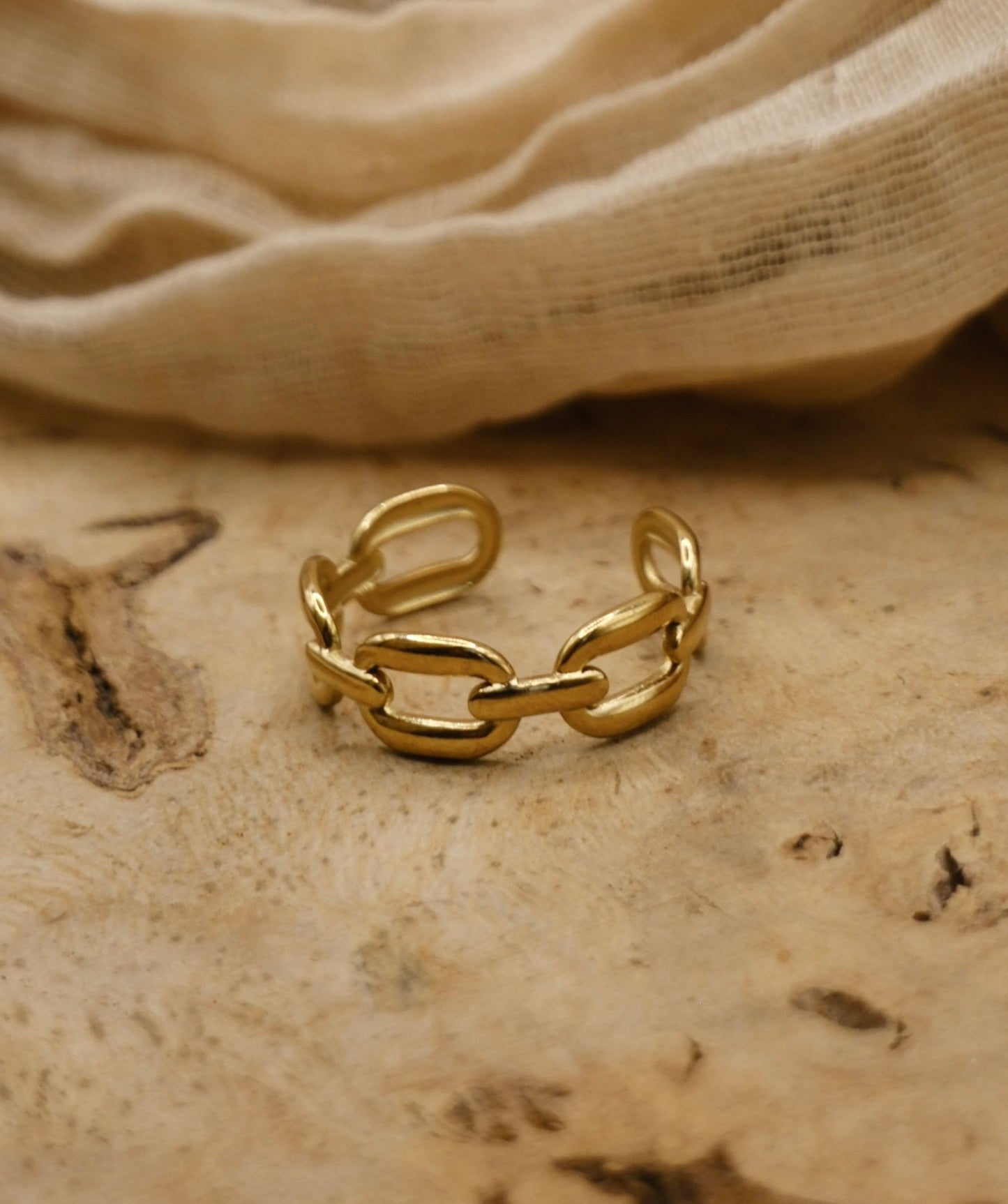 Chain Link Ring