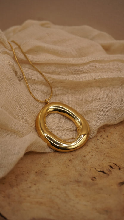 Magnolia Necklace