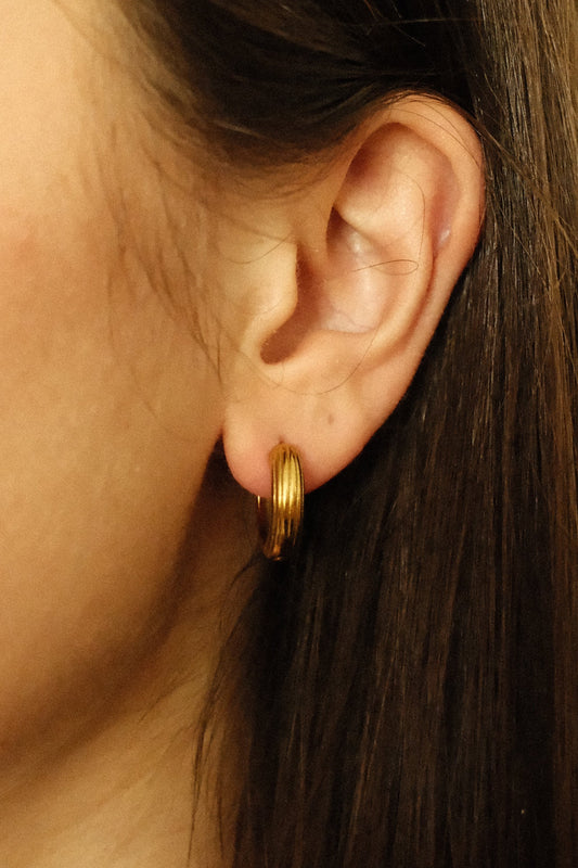 Ribbed Hoops