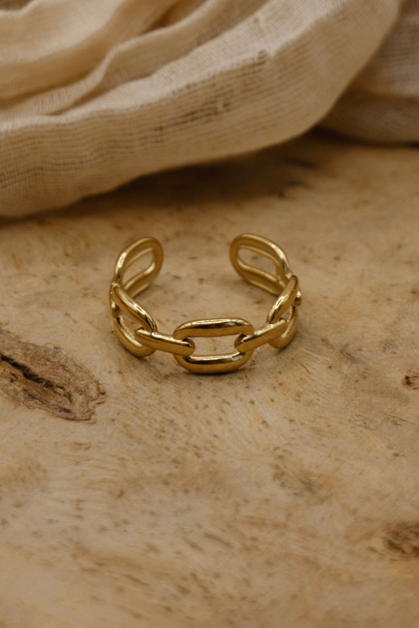 Chain Link Ring