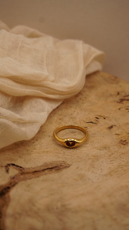 Amore Ring