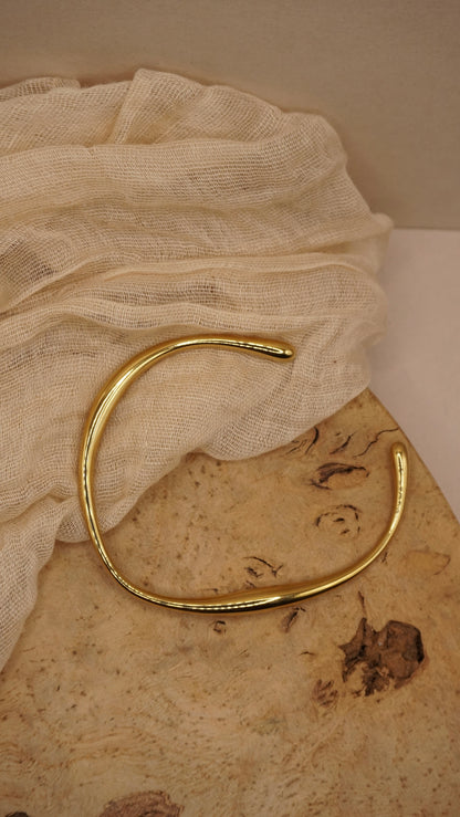 Wave Bangle
