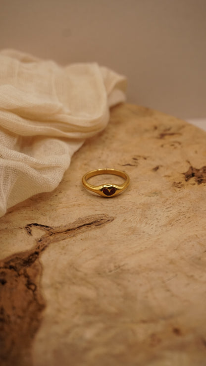 Amore Ring